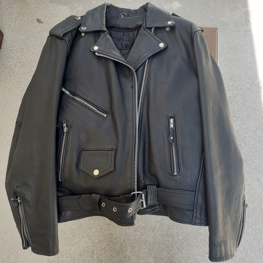 Ladies Black Leather Jacket Size XL